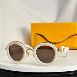 Picture of Loewe Sunglasses _SKUfw56807235fw
